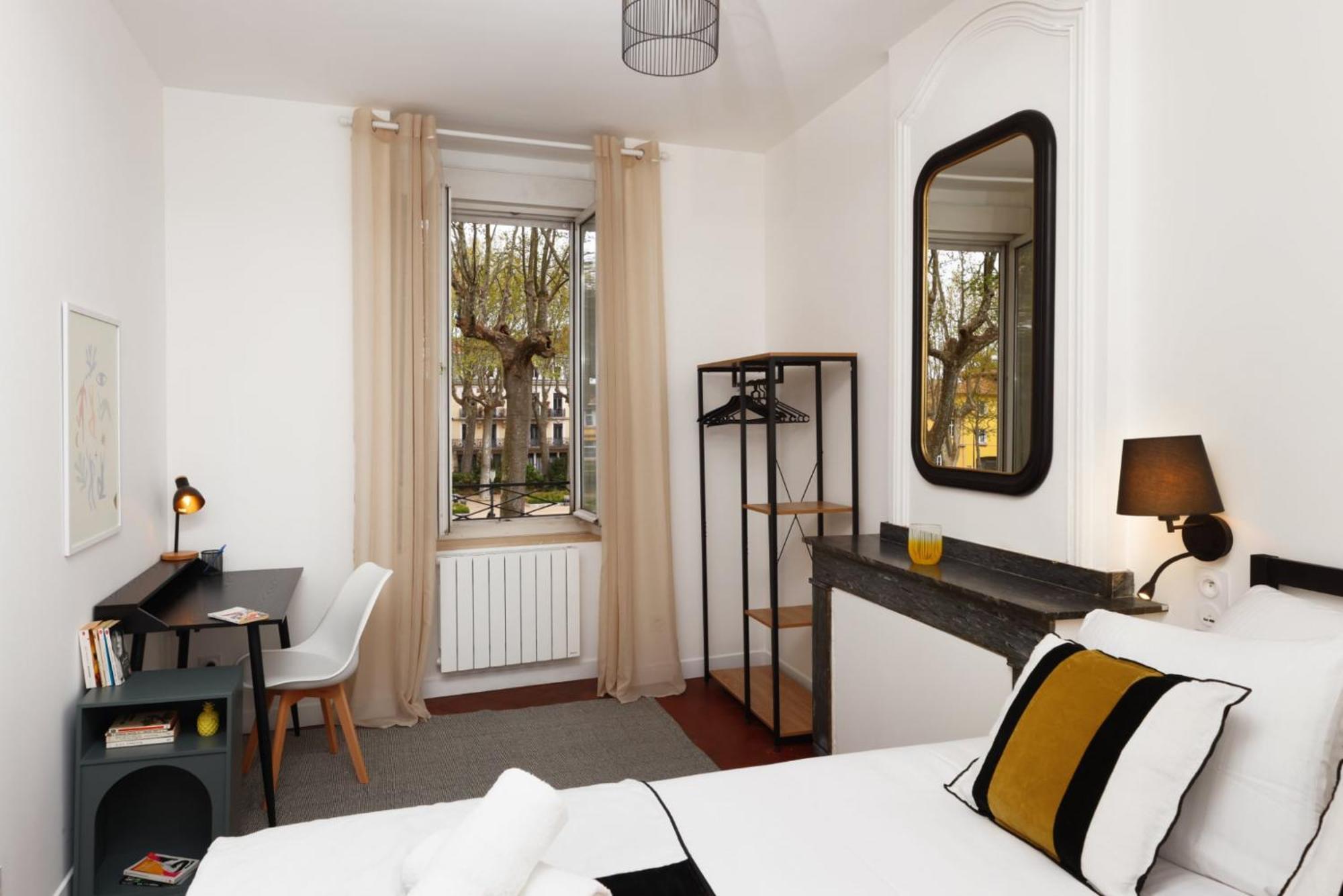 L'Art De Gambetta Conciergeriedamecarcas Apartment Carcassonne Bagian luar foto